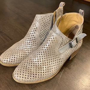 Lucky Brand Gray leather booties.